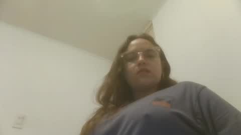 Snapshot of caravibugue chatting on December 2024 08:20:01 AM caravibugue online show from December 2024 08:20:01 AM