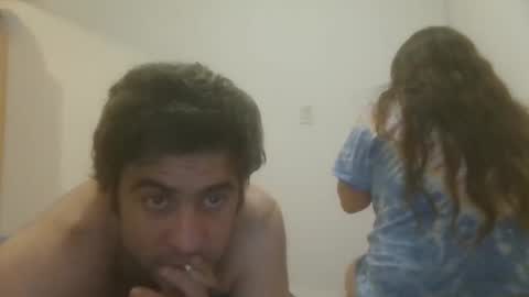 Snapshot of caravibugue chatting on December 2024 06:11:02 AM caravibugue online show from December 2024 06:11:02 AM