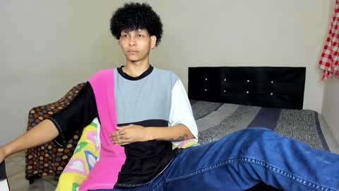 Carlos and Cristian  online show from February 2025 11:57:02 PM