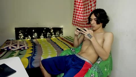 Carlos and Cristian  online show from May 2026 06:46:01 PM