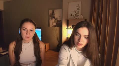 Snapshot of caressyourself chatting on December 2025 05:39:02 AM caressyourself online show from December 2025 05:39:02 AM