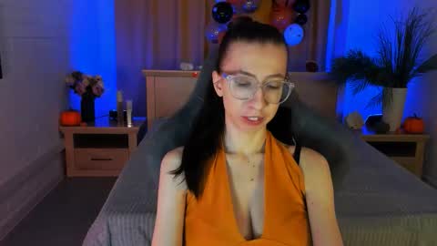 careyjonas online show from October 2025 05:33:02 PM