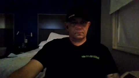 Snapshot of carguy4fun chatting on May 2026 01:21:02 AM carcouple4fun online show from May 2026 01:21:02 AM