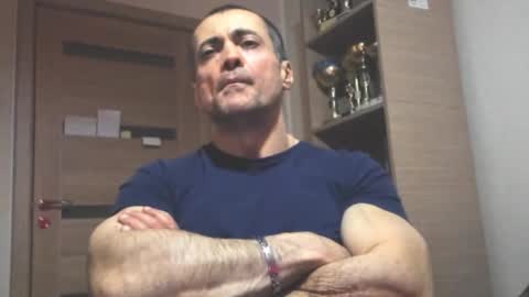 Laz online show from November 2025 11:09:01 AM