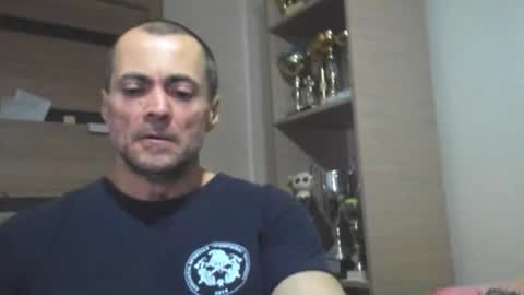 Laz online show from January 2026 10:47:02 PM