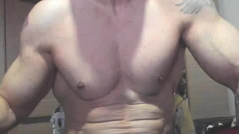 Snapshot of carin_the_body chatting on May 2026 03:34:02 AM Laz online show from May 2026 03:34:02 AM