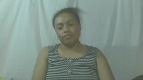 carinesexy69 online show from October 2025 12:02:02 PM