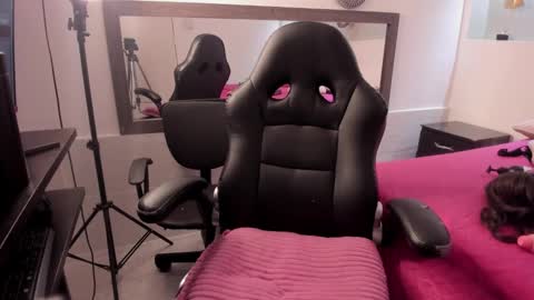 carla and robert online show from March 2025 10:16:02 AM