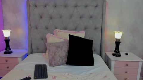 Carla  online show from May 2026 09:12:01 PM