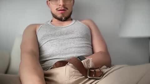 Snapshot of carlcarlinches4 chatting on October 2025 06:52:02 PM carlcarlinches4 online show from October 2025 06:52:02 PM