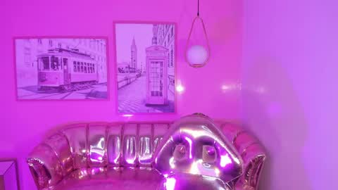 CARLYE   online show from February 2025 04:14:02 AM