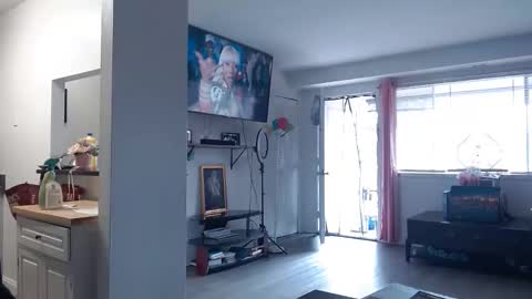 Carlie online show from February 2026 04:41:01 PM