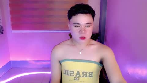 carlo_bigcock69 online show from November 2025 06:29:02 PM