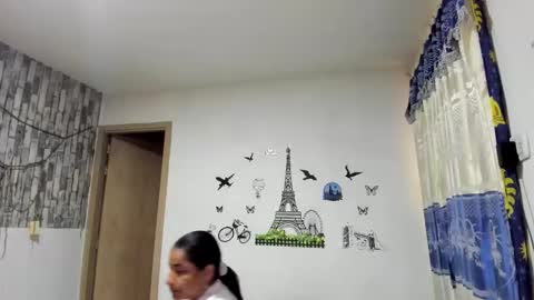 Snapshot of carlos_diana chatting on October 2025 05:04:01 PM carlos diana online show from October 2025 05:04:01 PM