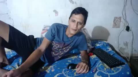 Snapshot of carlos_steven chatting on March 2026 12:00:02 AM carlos_steven online show from March 2026 12:00:02 AM