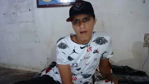 Snapshot of carlos_steven chatting on April 2026 05:50:02 PM carlos_steven online show from April 2026 05:50:02 PM