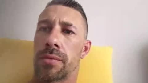 Snapshot of carlosrm440882 chatting on April 2026 02:00:02 PM carlosrm440882 online show from April 2026 02:00:02 PM