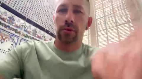 Snapshot of carlosrm440882 chatting on May 2026 07:24:02 AM carlosrm440882 online show from May 2026 07:24:02 AM