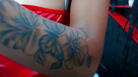 CarlotaDivaxxx online show from May 2026 03:42:02 PM