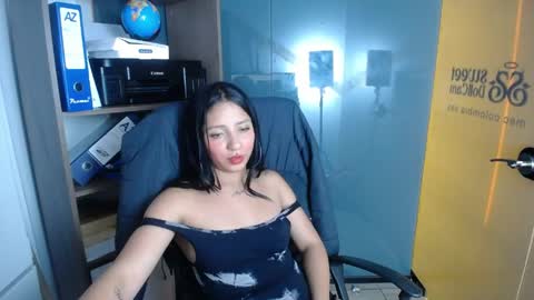 Carolay online show from May 2026 03:56:01 AM