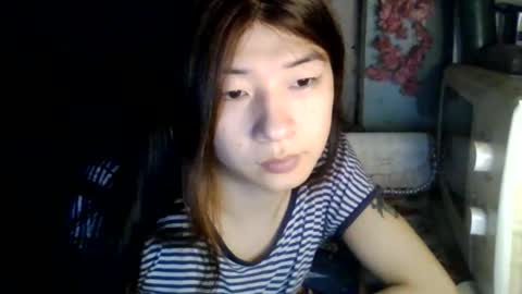 Snapshot of carlyjoy chatting on June 2026 05:52:01 PM CarlyJoy online show from June 2026 05:52:01 PM