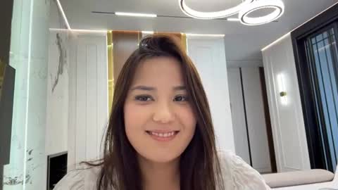 Snapshot of carlynputhiyamadam chatting on May 2026 09:06:01 AM Alisa online show from May 2026 09:06:01 AM