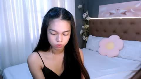 Snapshot of carmella_amethyst chatting on June 2026 03:20:02 AM CARMELLA online show from June 2026 03:20:02 AM