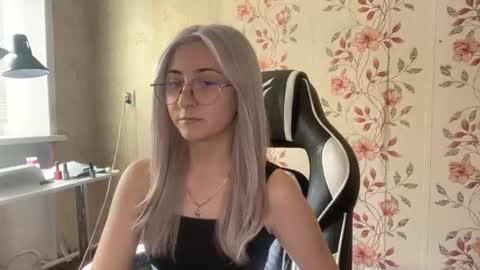 Snapshot of carmenlavelli chatting on July 2026 11:04:01 AM Elina online show from July 2026 11:04:01 AM
