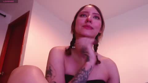 carmennrusso online show from January 2025 12:39:02 AM