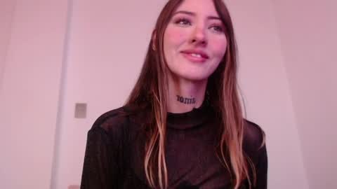 Snapshot of carmennrusso chatting on May 2026 05:09:02 PM carmennrusso online show from May 2026 05:09:02 PM