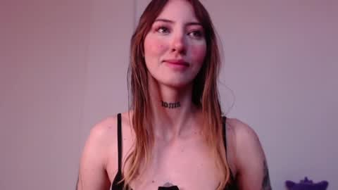 Snapshot of carmennrusso chatting on May 2026 11:07:01 AM carmennrusso online show from May 2026 11:07:01 AM