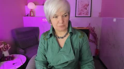 Carmen online show from March 2026 08:48:01 AM