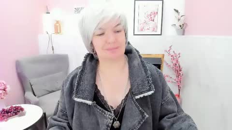 Snapshot of carmensoft chatting on May 2026 09:25:01 AM Carmen online show from May 2026 09:25:01 AM