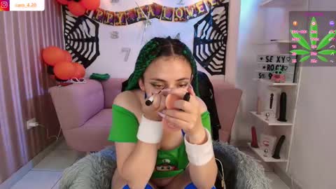 Caro Fisher online show from October 2025 12:50:01 PM