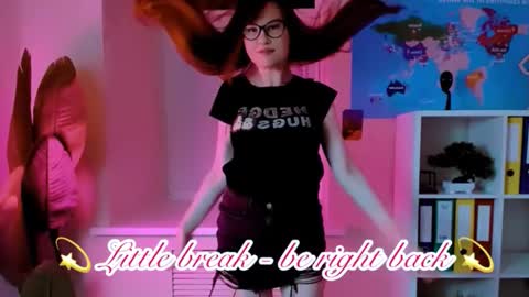 Carol online show from November 2025 01:44:01 PM