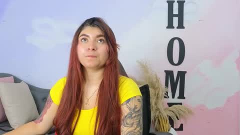 carolay759687 online show from December 2025 03:00:02 AM