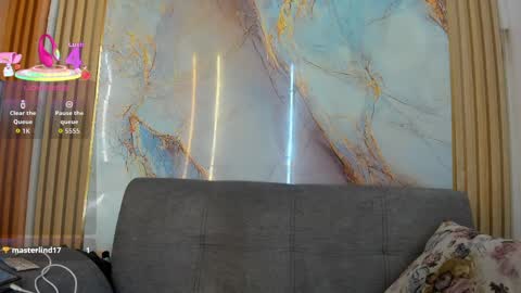 carolina23_pm online show from April 2026 11:09:01 PM