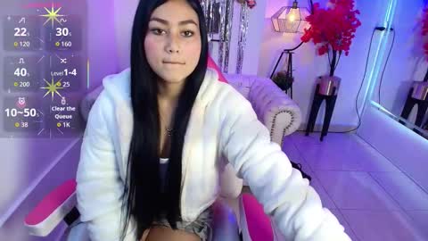 Snapshot of carolina_cherry chatting on December 2025 11:40:02 AM CAROLINA. online show from December 2025 11:40:02 AM