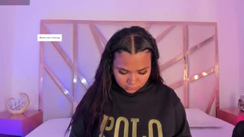 carolina_evannss online show from November 2025 11:43:01 AM