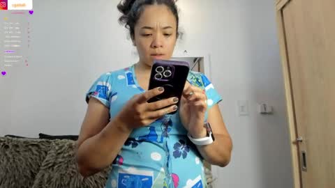 Snapshot of carolina_gaita chatting on April 2026 10:52:02 AM carolina_gaita online show from April 2026 10:52:02 AM