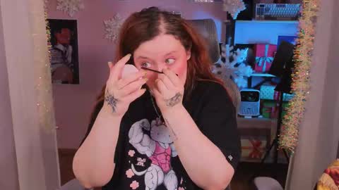 Mira online show from December 2025 04:51:01 AM