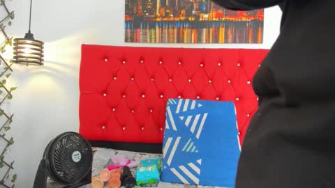 Snapshot of carolinacrus01 chatting on November 2025 02:19:01 PM Carolina online show from November 2025 02:19:01 PM