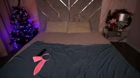 carolinadia online show from December 2024 11:55:01 PM