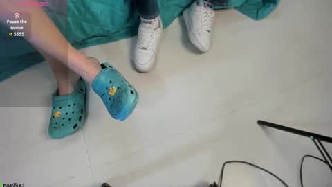 Snapshot of caroline_daring chatting on October 2025 02:05:02 PM caroline daring online show from October 2025 02:05:02 PM