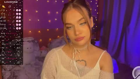 Caro online show from February 2025 11:59:02 PM