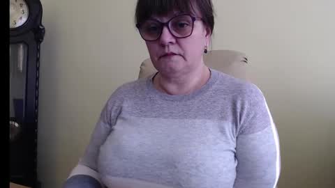 CarolineDream  online show from February 2025 07:00:01 AM