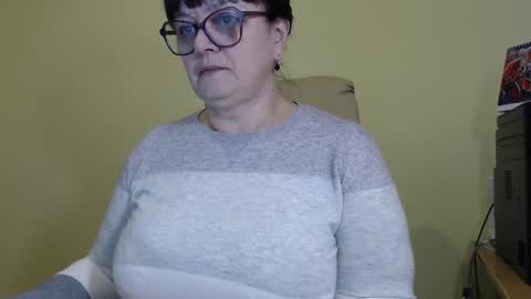 CarolineDream  online show from October 2025 05:19:02 AM