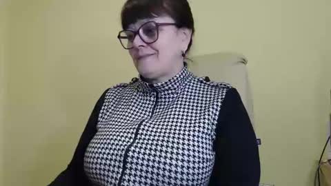 CarolineDream  online show from October 2025 06:28:01 AM