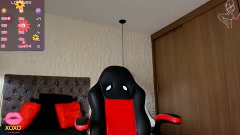 Snapshot of carolinescoth_dl chatting on September 2025 05:57:02 PM Caroline Scoth online show from September 2025 05:57:02 PM