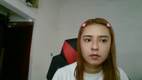 Snapshot of carolinnapinkman chatting on May 2026 08:36:01 PM carolinnapinkman online show from May 2026 08:36:01 PM